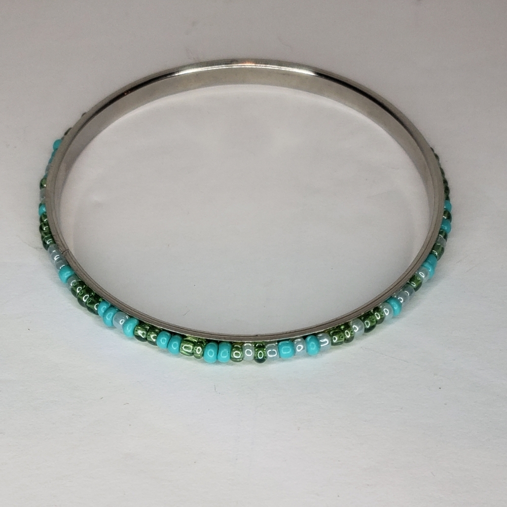 Free W/ $10 Purchase Beaded Bangle Bracelet